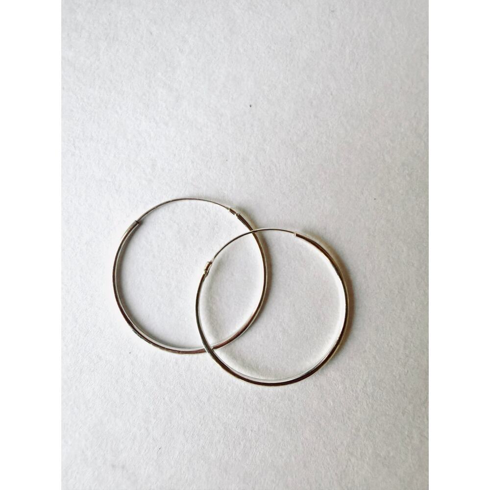 Vintage Sterling Silver Endless Hoop Earrings 1.25” Minimalist 925 High Polish